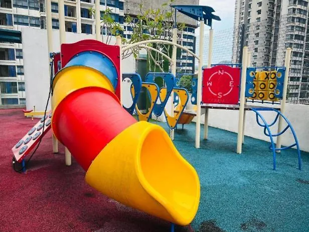 The Wadies 2Br 5Pax Reizz Residences With Balcony And City View Jalan Ampang クアラルンプール