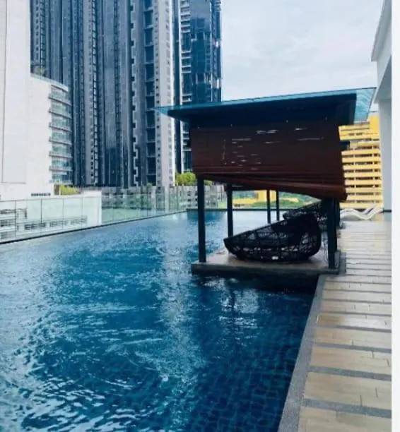 The Wadies 2Br 5Pax Reizz Residences With Balcony And City View Jalan Ampang Kuala Lumpur Apartamento