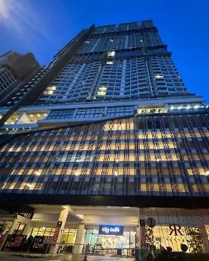 The Wadies 2Br 5Pax Reizz Residences With Balcony And City View Jalan Ampang Kuala Lumpur