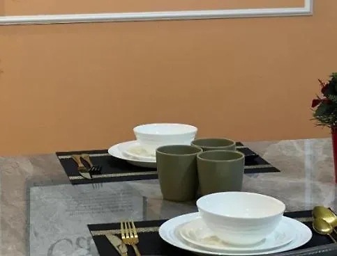 The Wadies 2Br 5Pax Reizz Residences With Balcony And City View Jalan Ampang Kuala Lumpur Apartamento